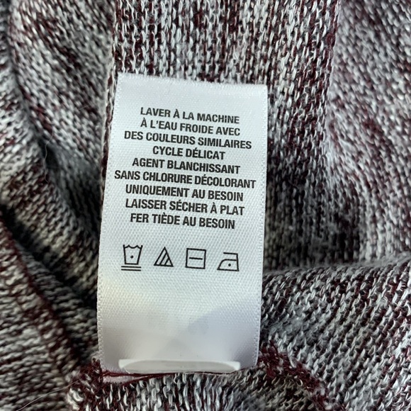 Cape Juby Cardigan with Pockets - Picture 7 of 9